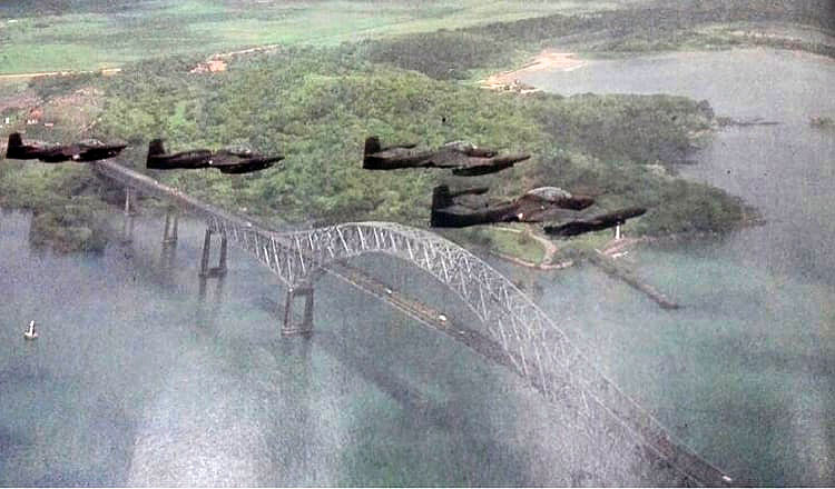 invasion de jet a panama