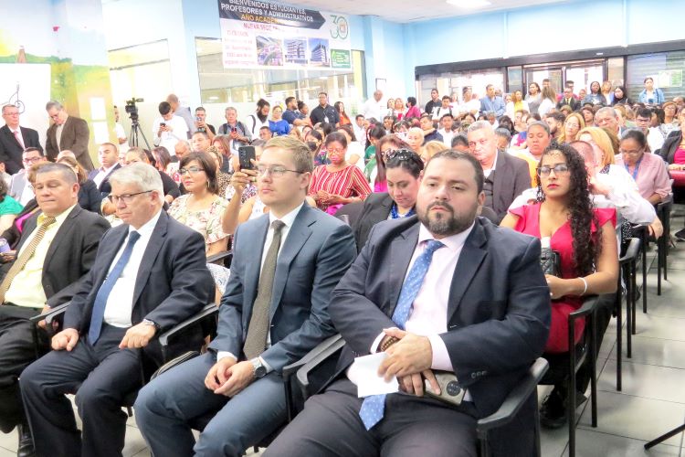 asistentes al congreso del 2 crusam 