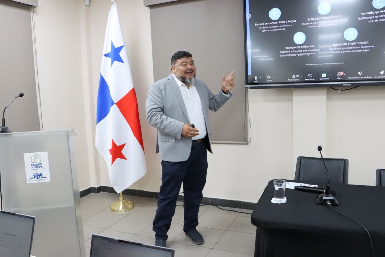 Dr. Agapito Ledezma Espino 