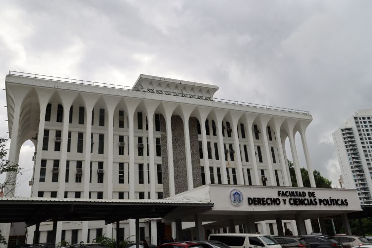 Facultad de Derecho y Ciencias Políticas de la UP
