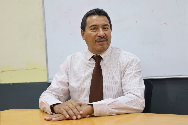 3.	Mgtr. Marcelo Araúz Moreno, profesor de la Facultad de Economía