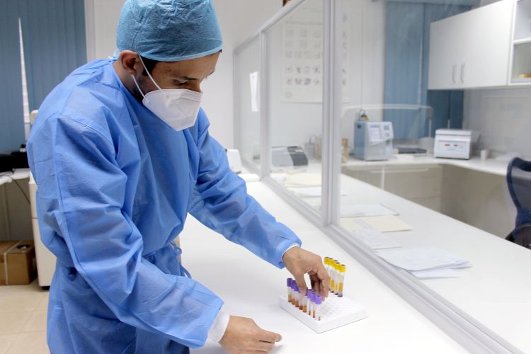 técnico clínica universitaria