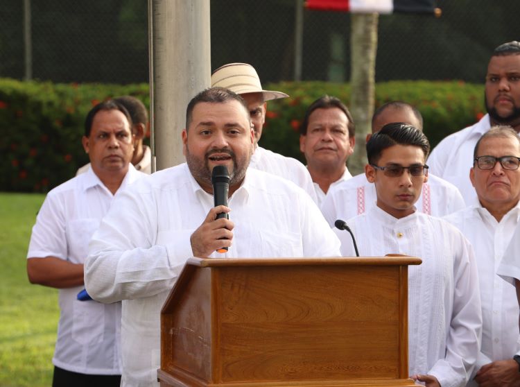 Miguel Delgado crusam