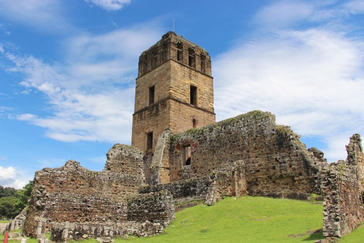 3.	Conjunto Monumental Histórico de Panamá Viejo.  Foto tomada de la web sicultura.gob.pa/