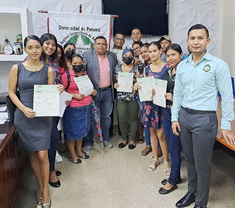 crubo apoyo economico 