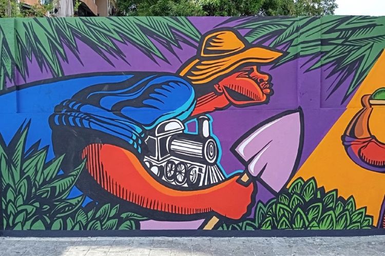 Mural de Martanoemí Noriega en el Museo Afroantillano de Panamá