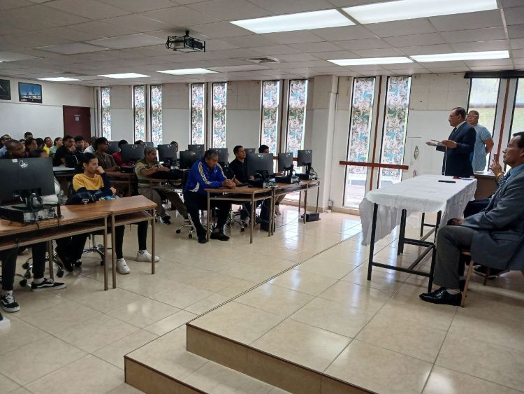 estudiantes participantes 