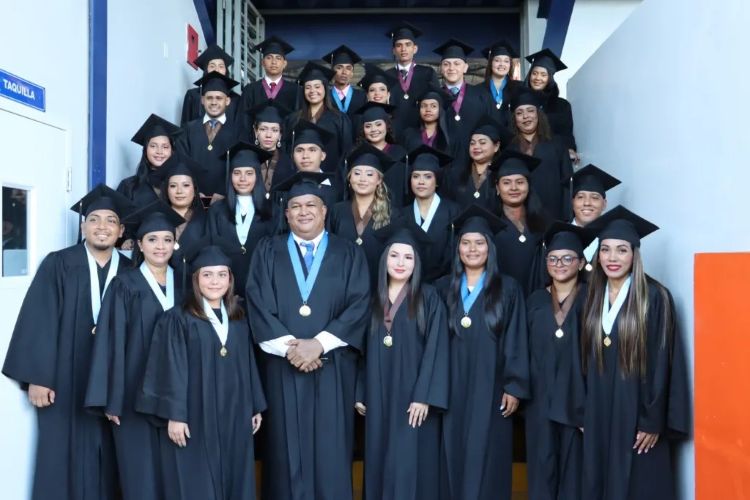 exus graduacion