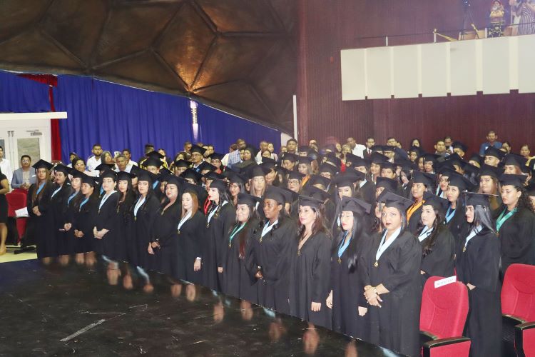 Promoción 2023-2024 CRU de Panamá Este.