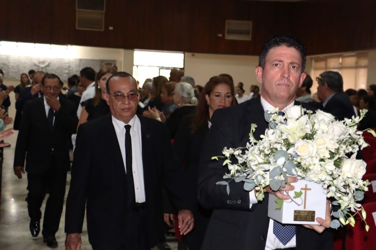 cenizas de gustavo garcia de paredes