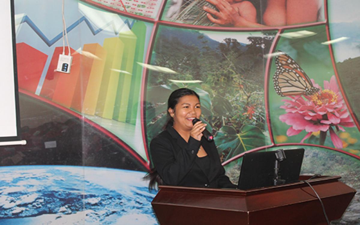 doctora Nathalia Tejedor