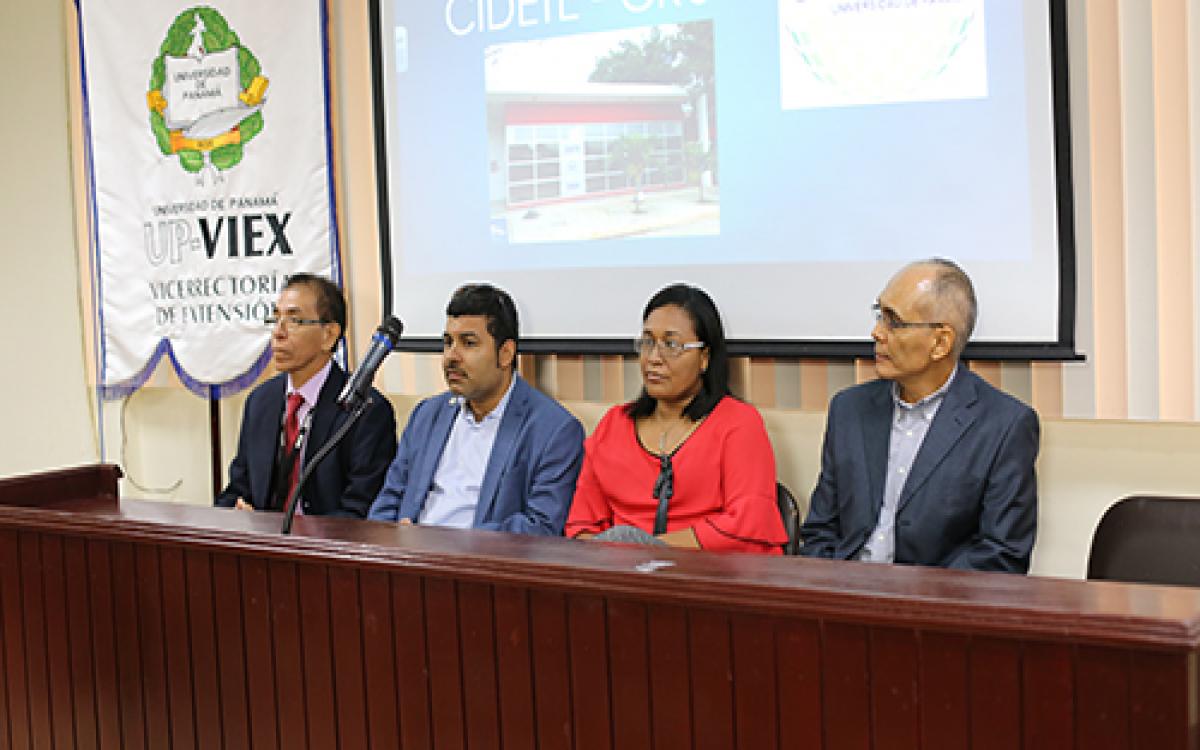 Directores de CIDETES de provincias centrales 