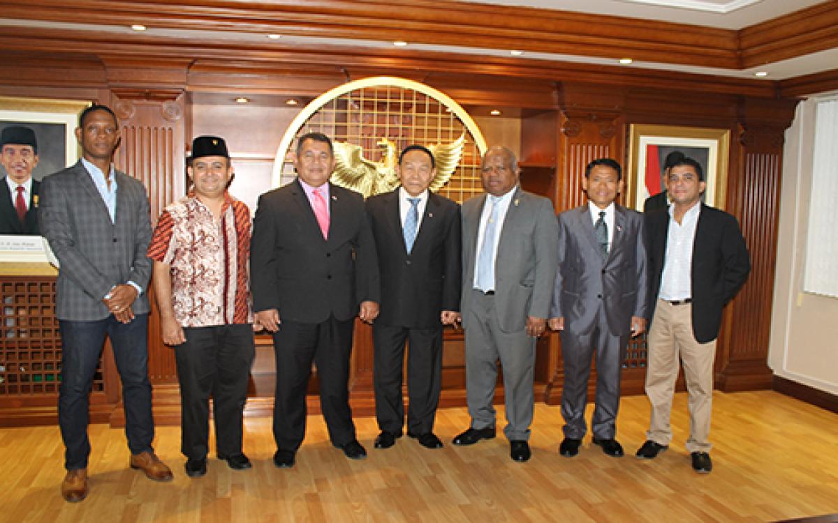 Visita Embajada Indonesia 