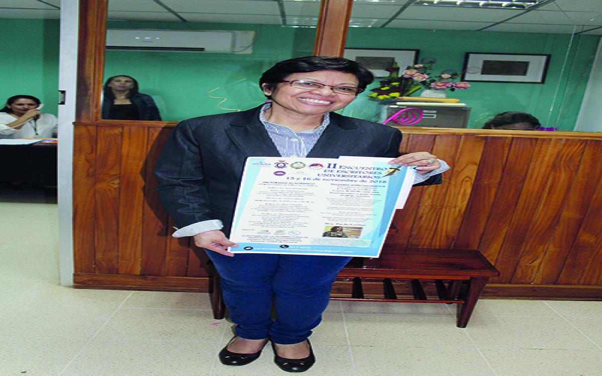 Profesora Fulvia Morales de Castillo,