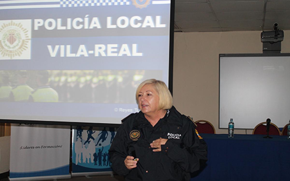 Dra. Ana Rosa Gallardo.