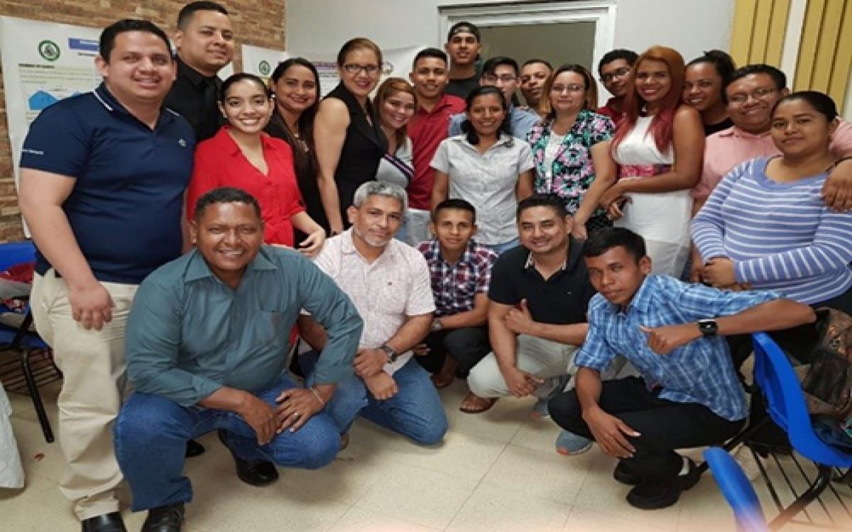 Estudiantes de Matemática del CRUPO