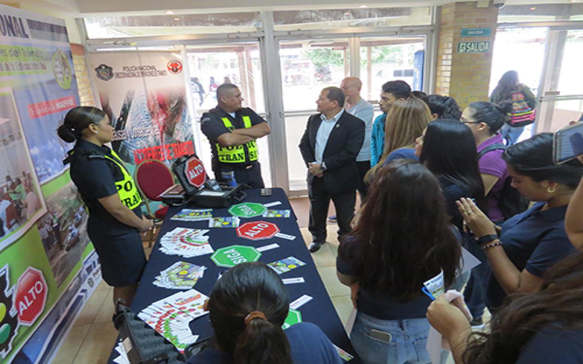 Feria todos por la salud 