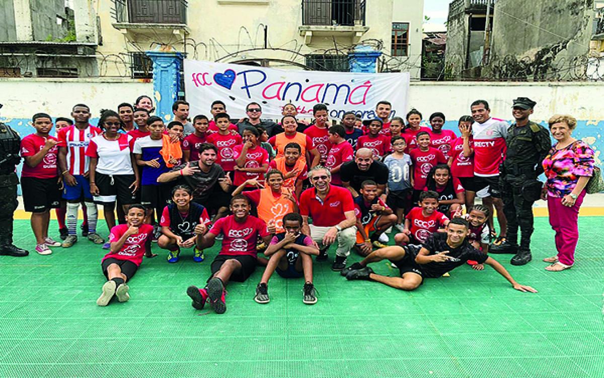 Torneo Intercolegial de Futbol por la Paz 