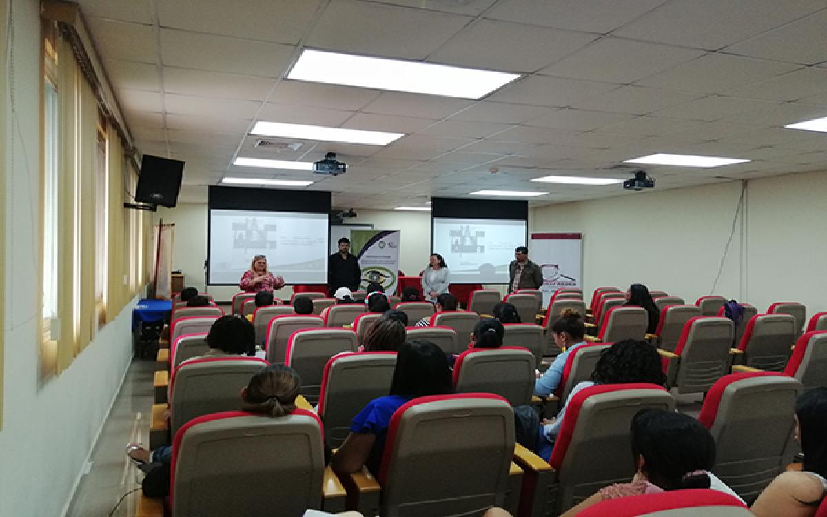 cine debate  OBESNNA