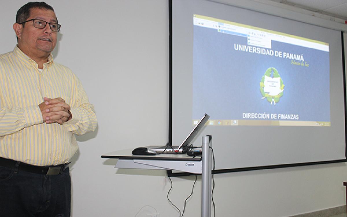 Lic. Ricardo Araúz, Dirección de Finanzas UP