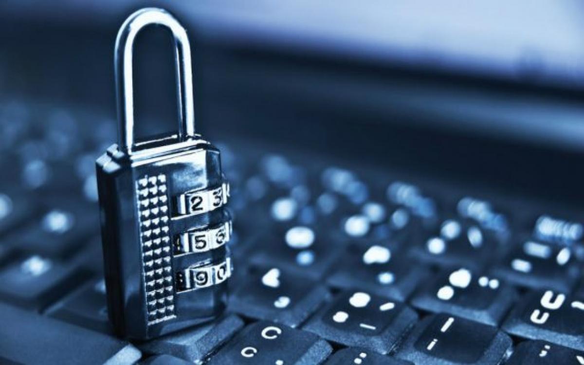 Internet Computer Security 