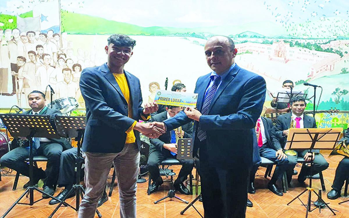 Arquitectura vuelve a ganar Festival de la Voz y la Canción Inédita