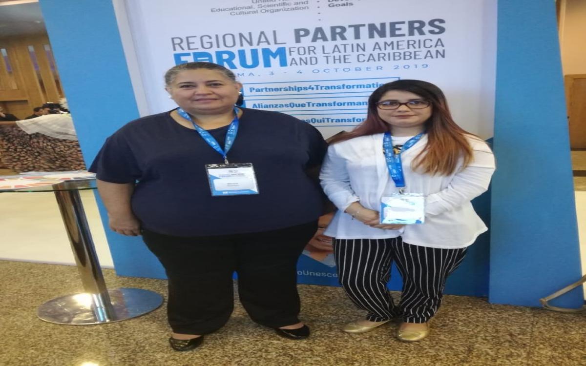 Maestranda Mónica Romero Zapata y  Maestranda Charlyn Marmolejo, del IDEN.