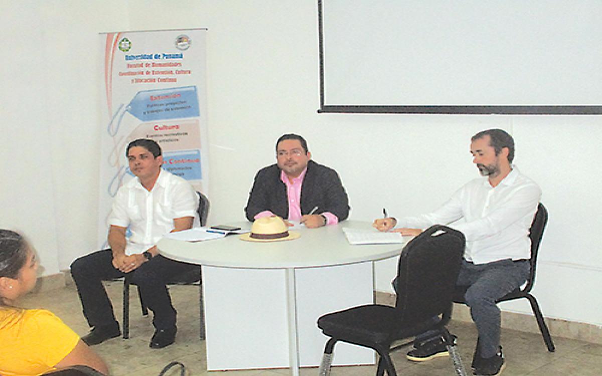 expositores (fotos José Cárdenas)