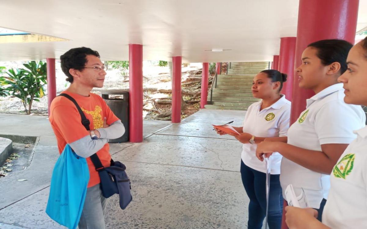 estudiantes coronavirus