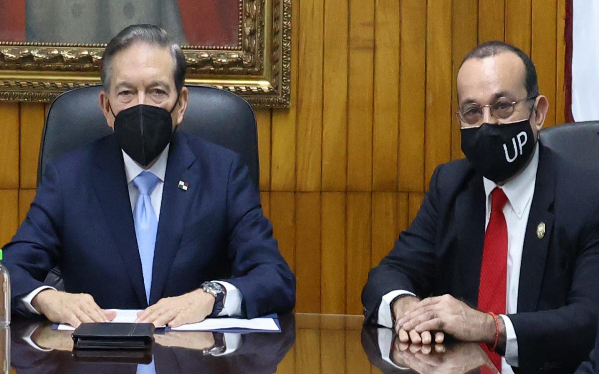 Laurentino Cortizo y Eduardo Flores 