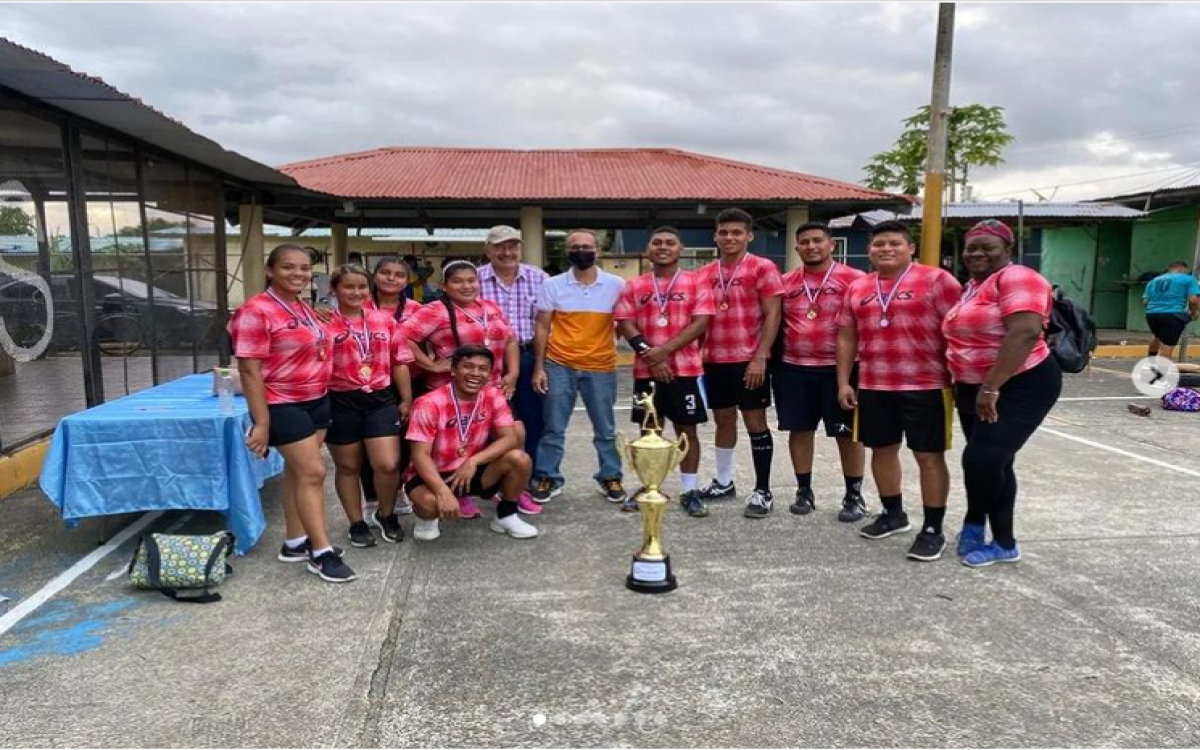 Educación Física , equipo campeón  