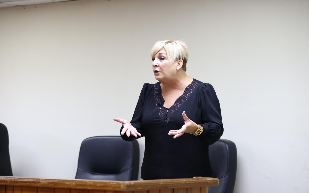 Doctora Juana Suárez Conejero.