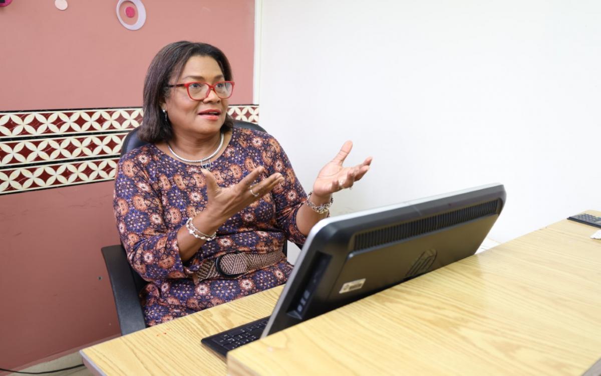 Mgter. Vanessa Campos Alvarado, investigadora del Centro  de Investigación Jurídica.