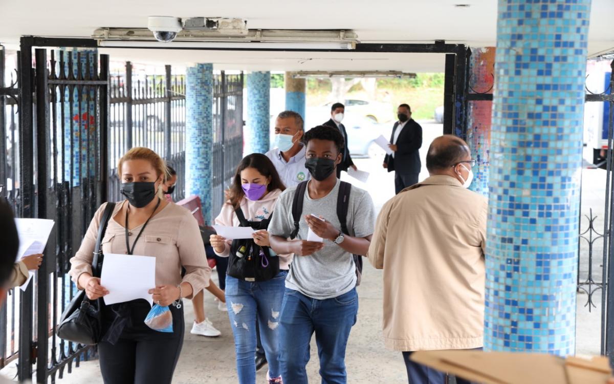 Modalidad mixta para próximo período.