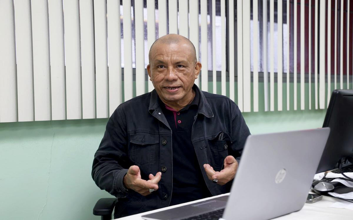 Mgter. Carlos F. González, psicólogo, criminólogo, e  investigador de la UP